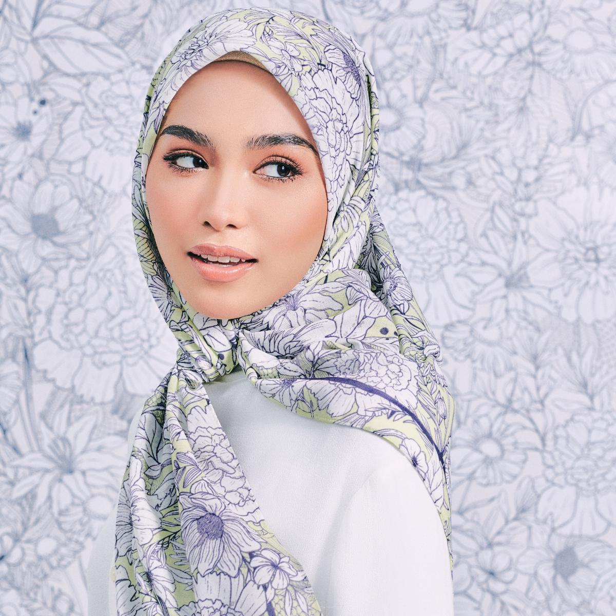 Ameera Zaini | Shop Exclusive Printed Hijab | Square | Shawl | Bawal ...